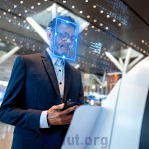 Why-is-airport-automation-essential-Operational-and-economic-benefits-min